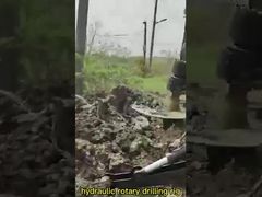 Plataforma de perforación rotatoria hidráulica Equipo de perforación de pozos de 360° Pequeña plataforma de perforación rotatoria