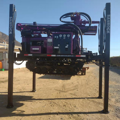 Profundidad de perforación de 180 m Rig de perforación de pozos hidráulicos con alta eficiencia de perforación